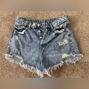 Small Jean shorts